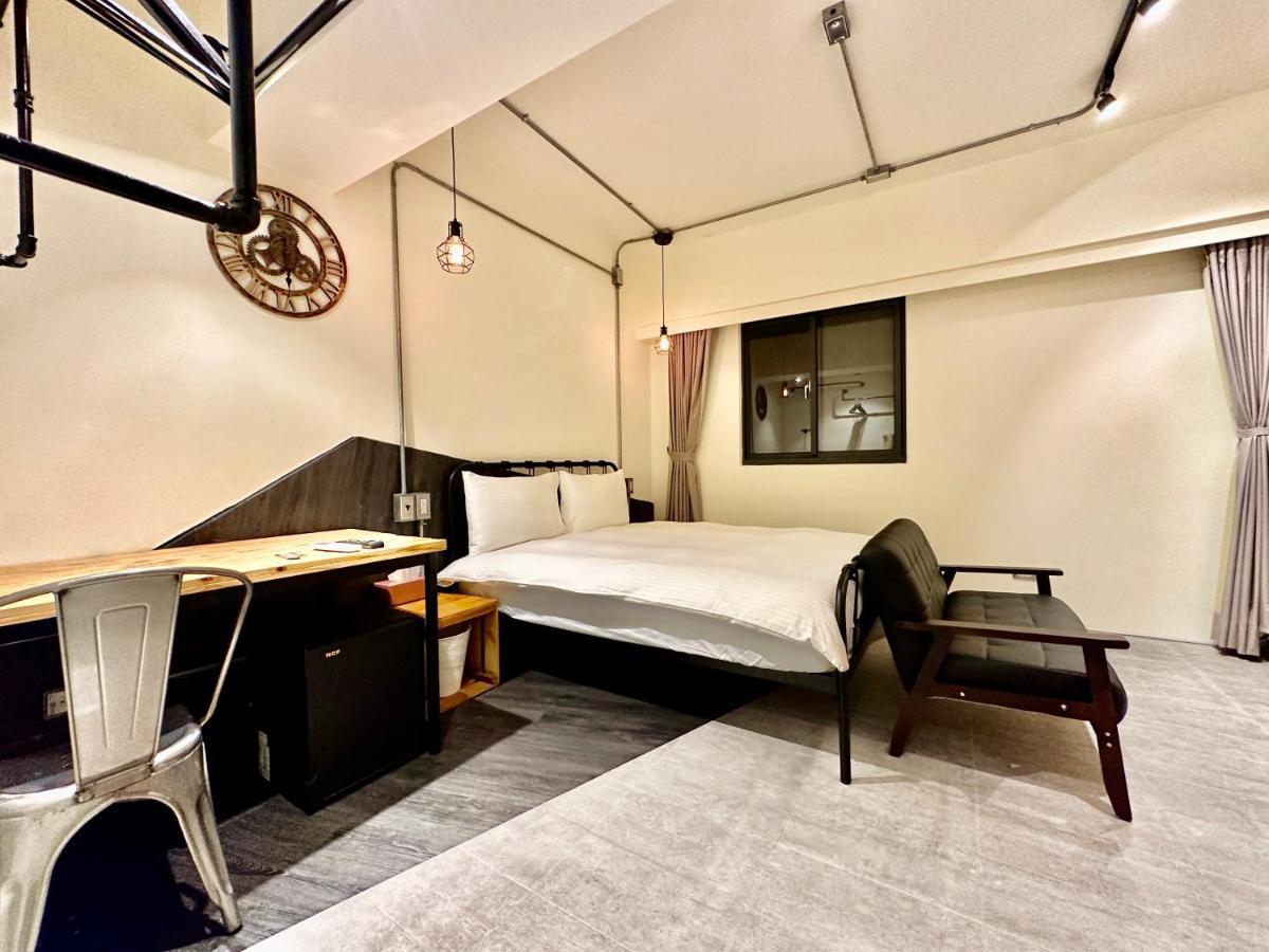 小鹿 Homestay Tchaj-čung Exteriér fotografie